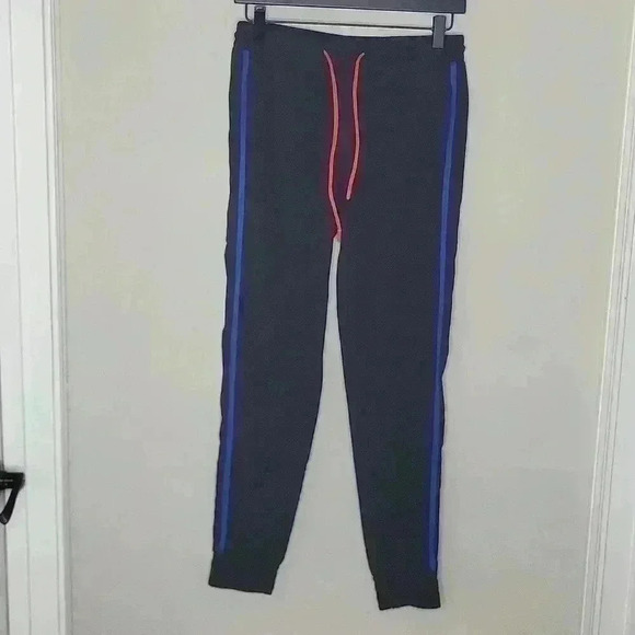 Fabletics NWT New Valerie Jogger Black Drawstring Size Small - Picture 3 of 12